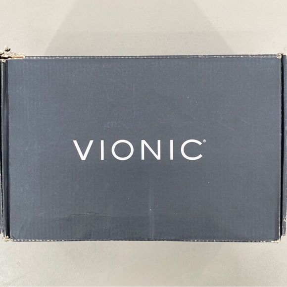 Vionic Kimmie Performance Sneaker Black Suede Purple Bottoms Size 7.5 NWT - Picture 9 of 11